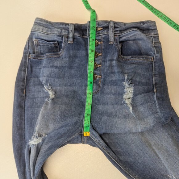 Cello Size 3 Distressed Skinny Jeans - Picture 7 of 16